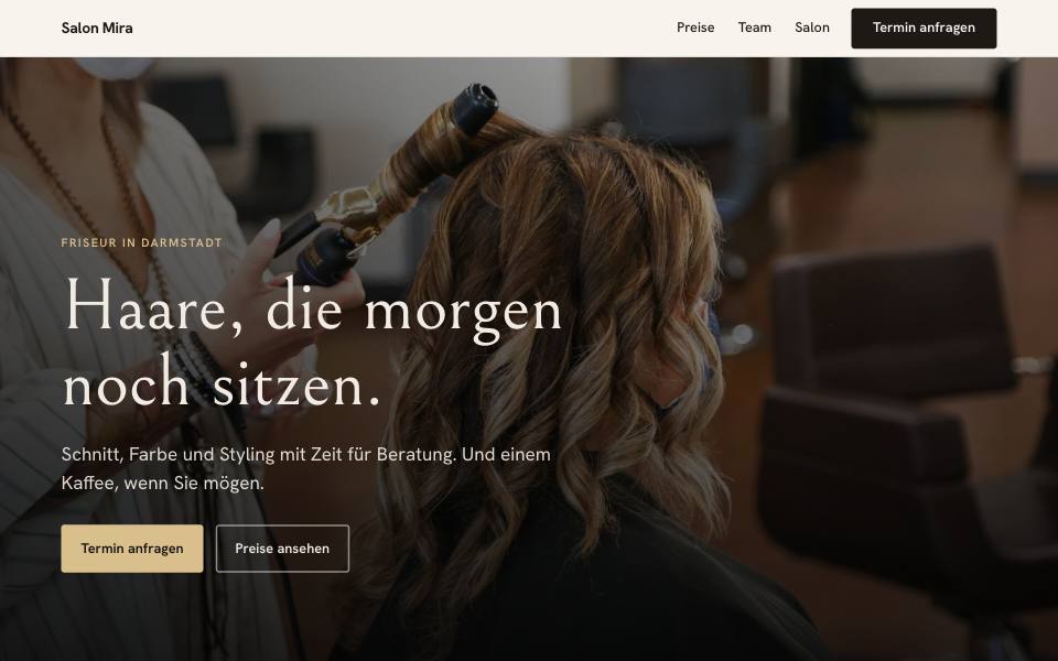 Beispielseite eines Friseursalons mit Preisliste und Termin-Button
